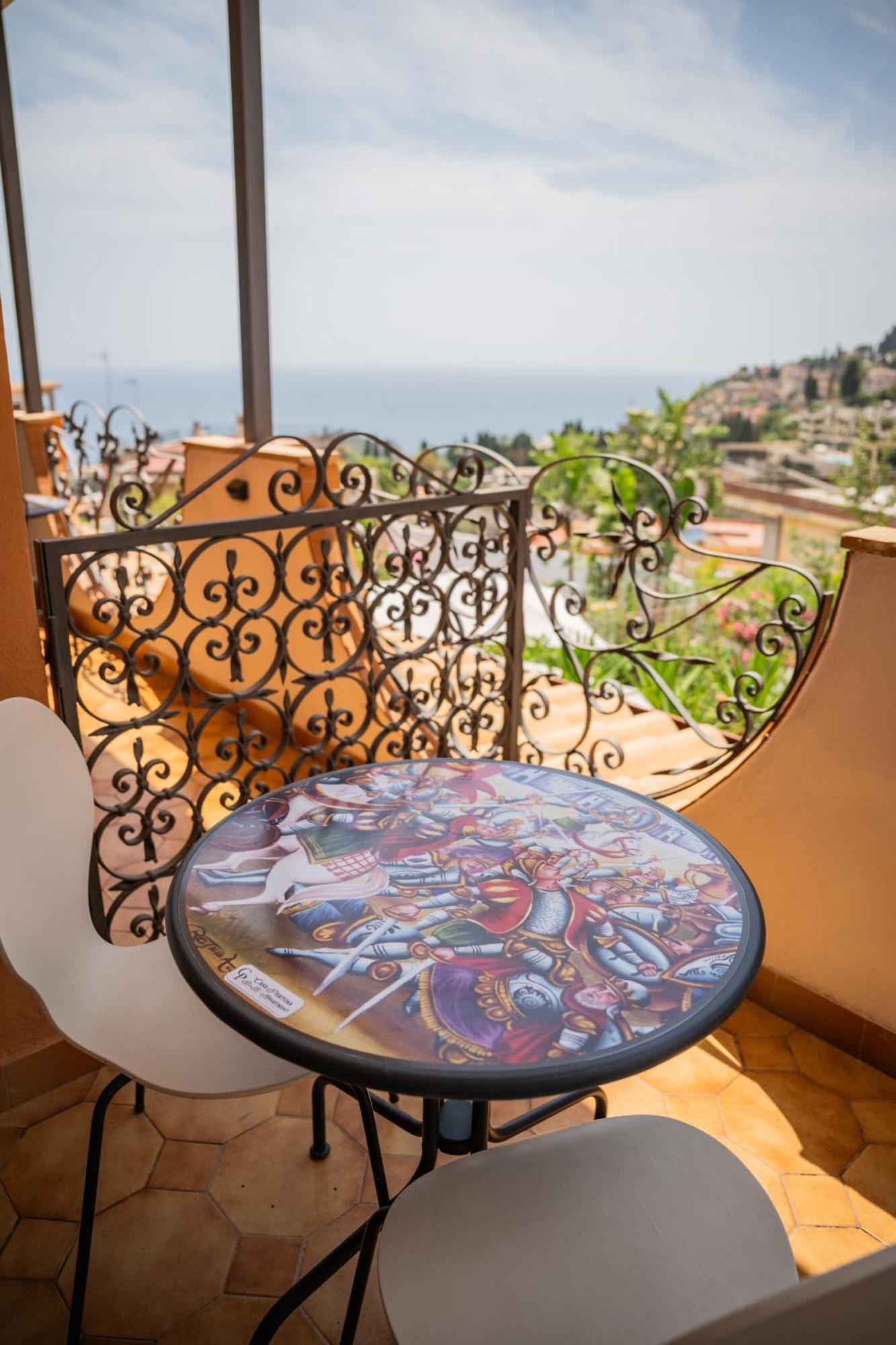 Bed and Breakfast Casa Pertosa Taormina Pokój zdjęcie